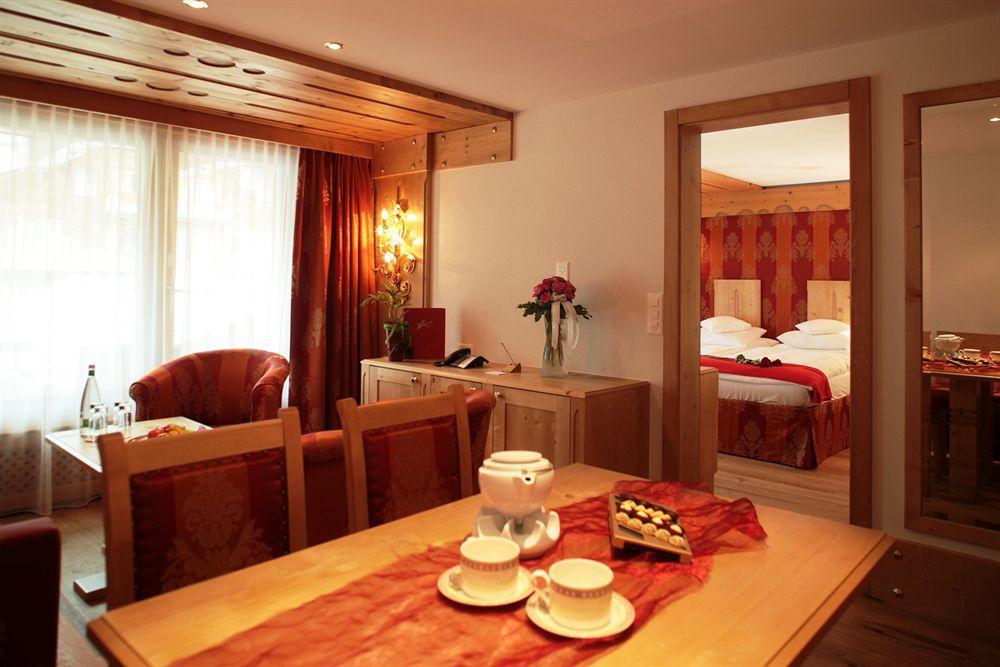Walliserhof Grand-Hotel & Spa Relais & Chateaux サース フェー 部屋 写真