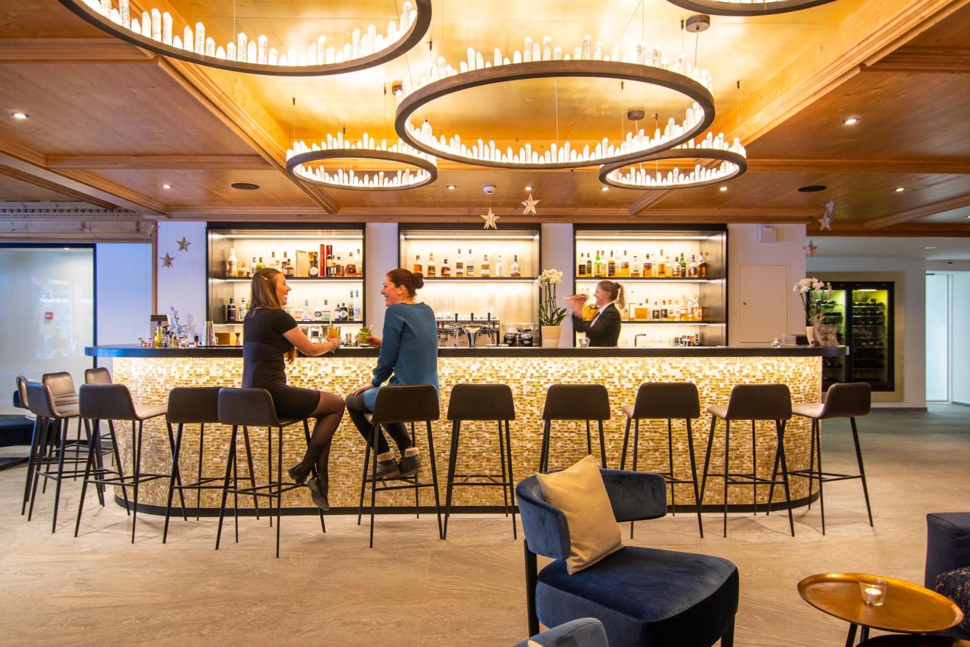 Walliserhof Grand-Hotel & Spa Relais & Chateaux サース フェー エクステリア 写真