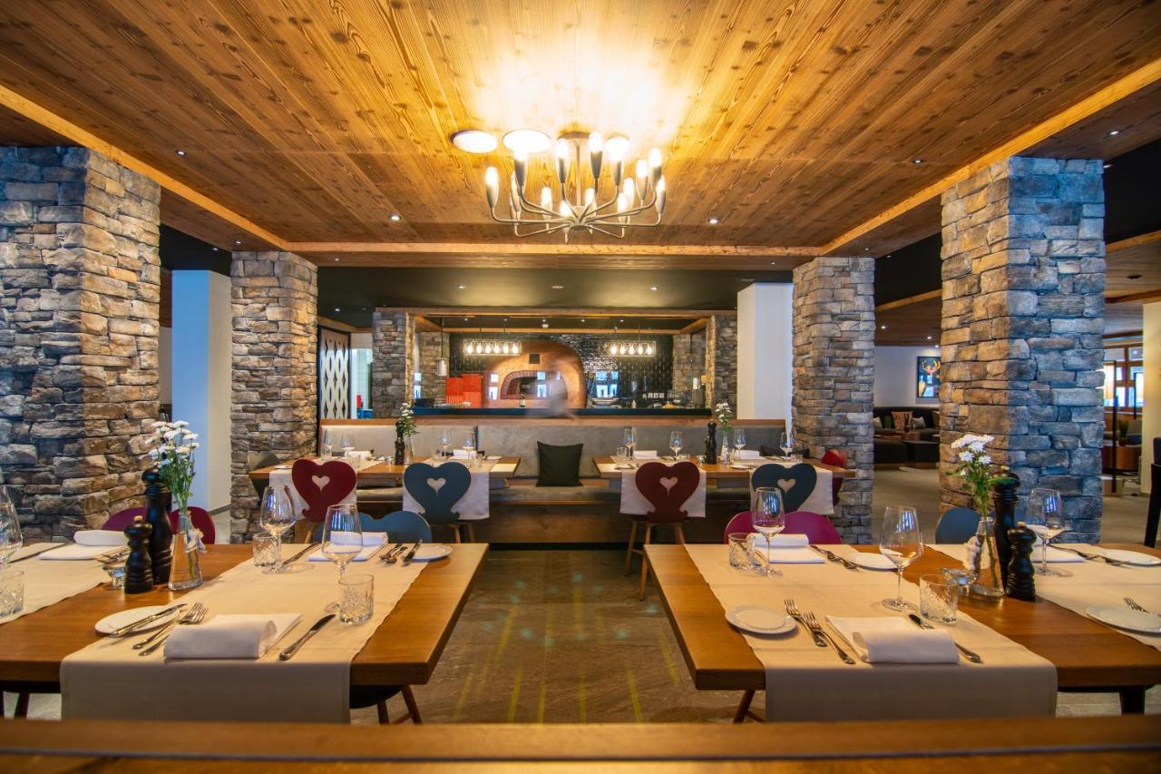 Walliserhof Grand-Hotel & Spa Relais & Chateaux サース フェー エクステリア 写真